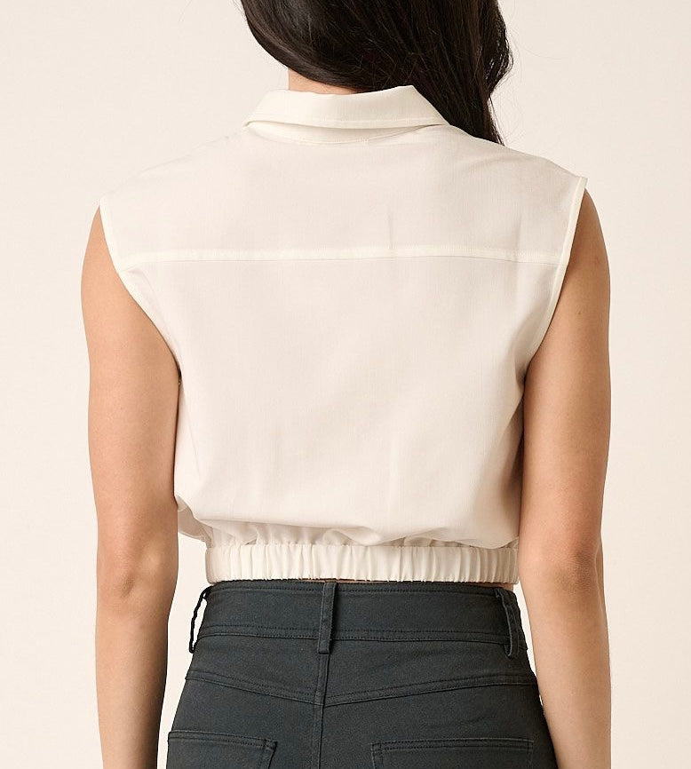 1365 Crop Elastic Sleeveless Shirt