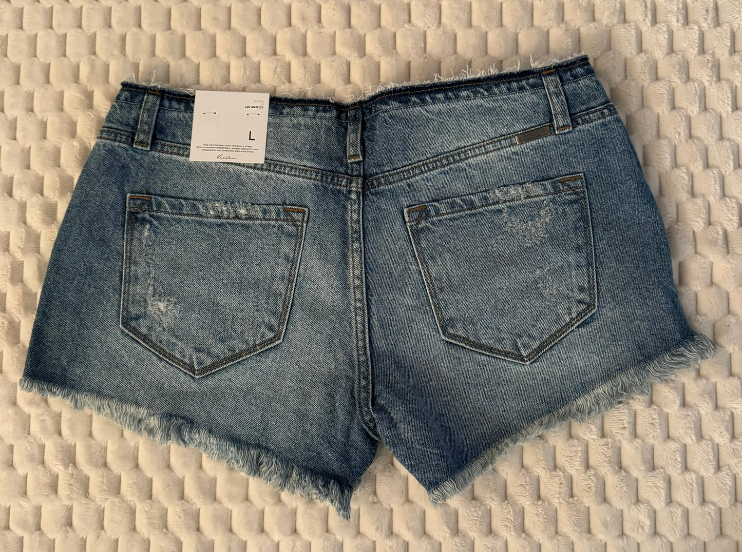 0070 Low Rise Shorts