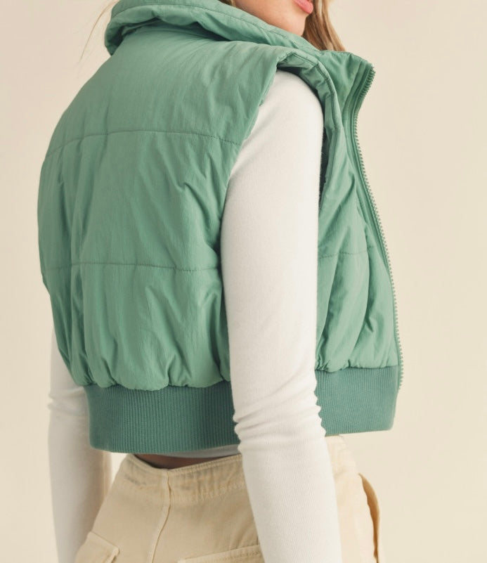1148 Cropped Puffer Vest (3 colors)