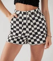 0107 Checkmate Shorts (2 colors)