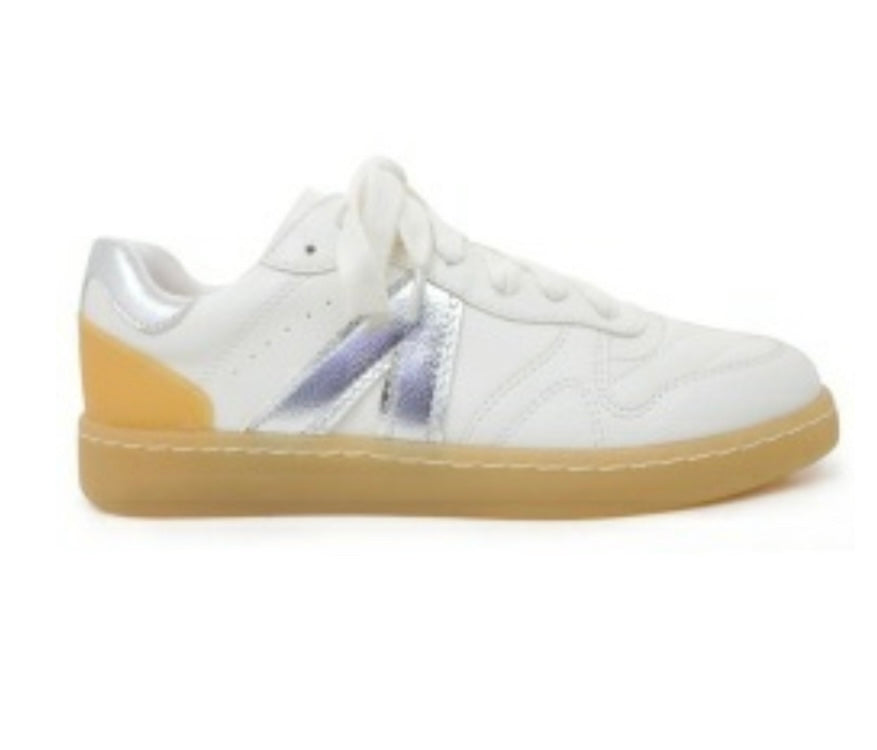 1483 MIA Sneakers