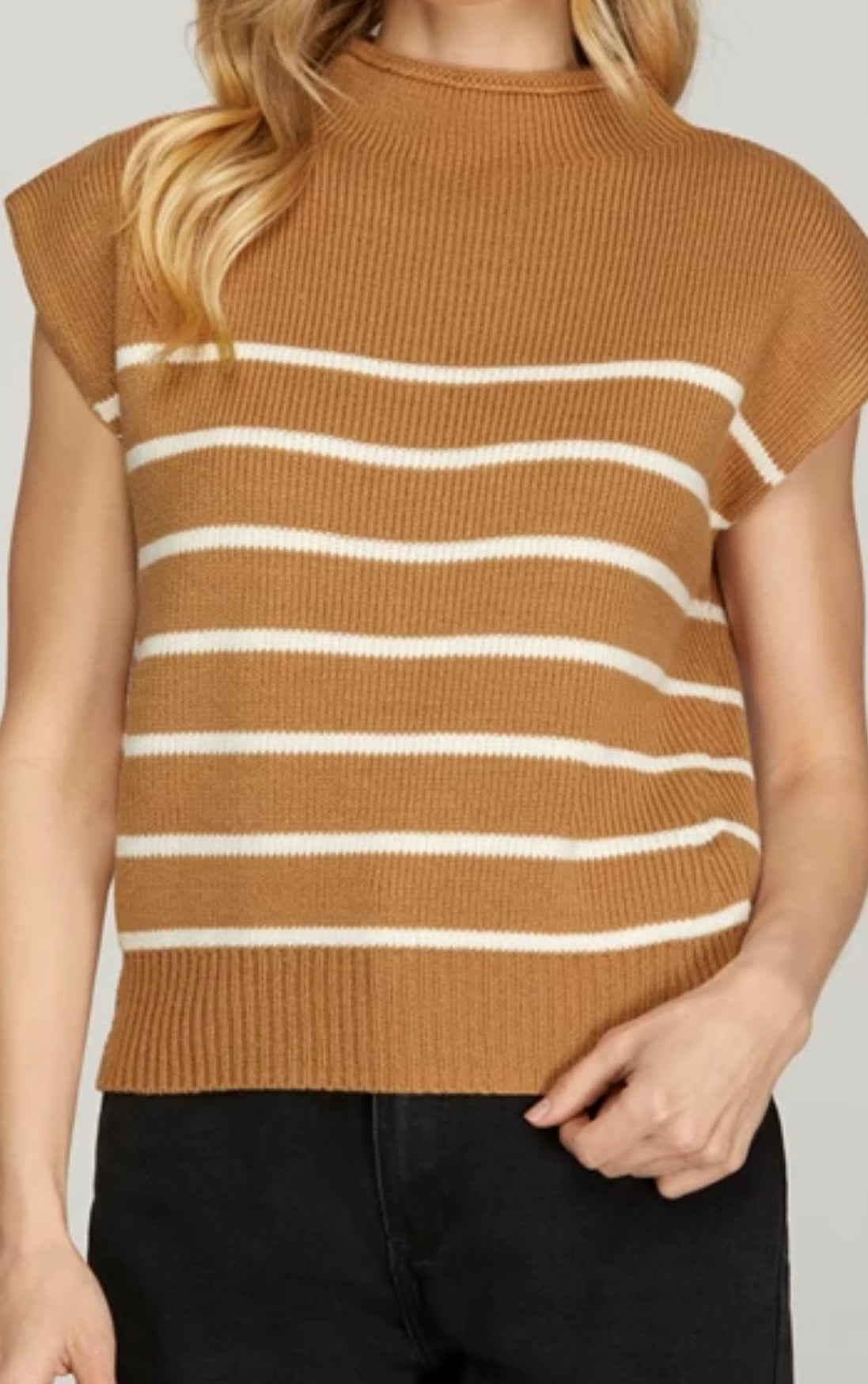 1523 Mock Neck Top