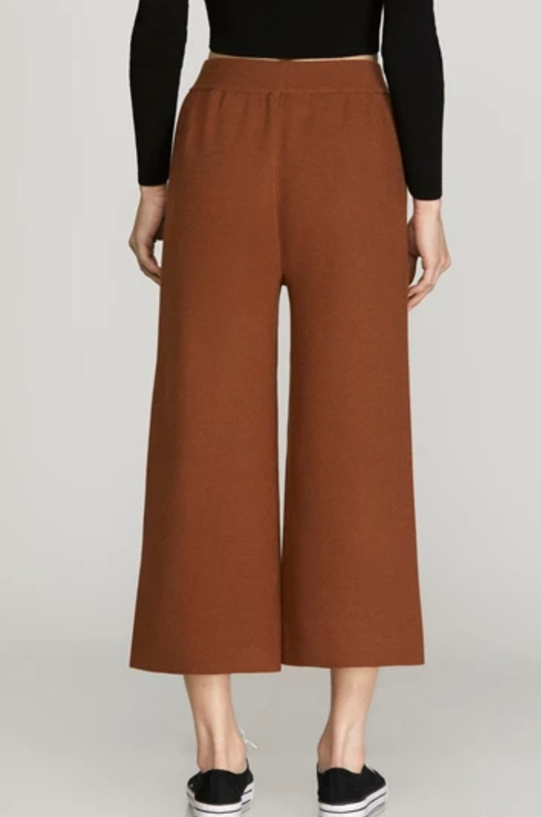 1527 Capri Pants