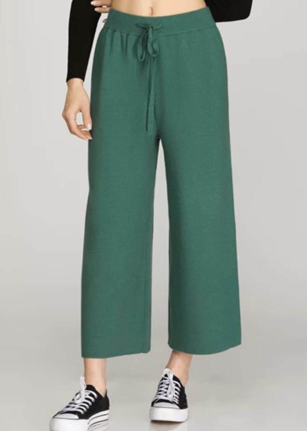 1527 Capri Pants