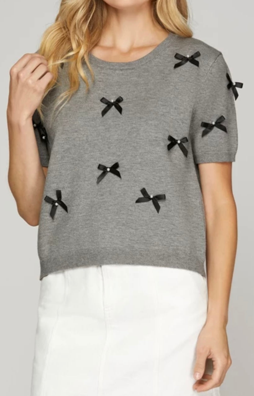 1556 Sweater with Bows