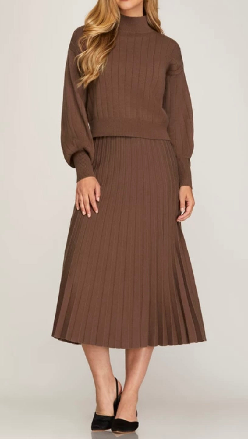 1562 Pleated Sweater Midi Skirt