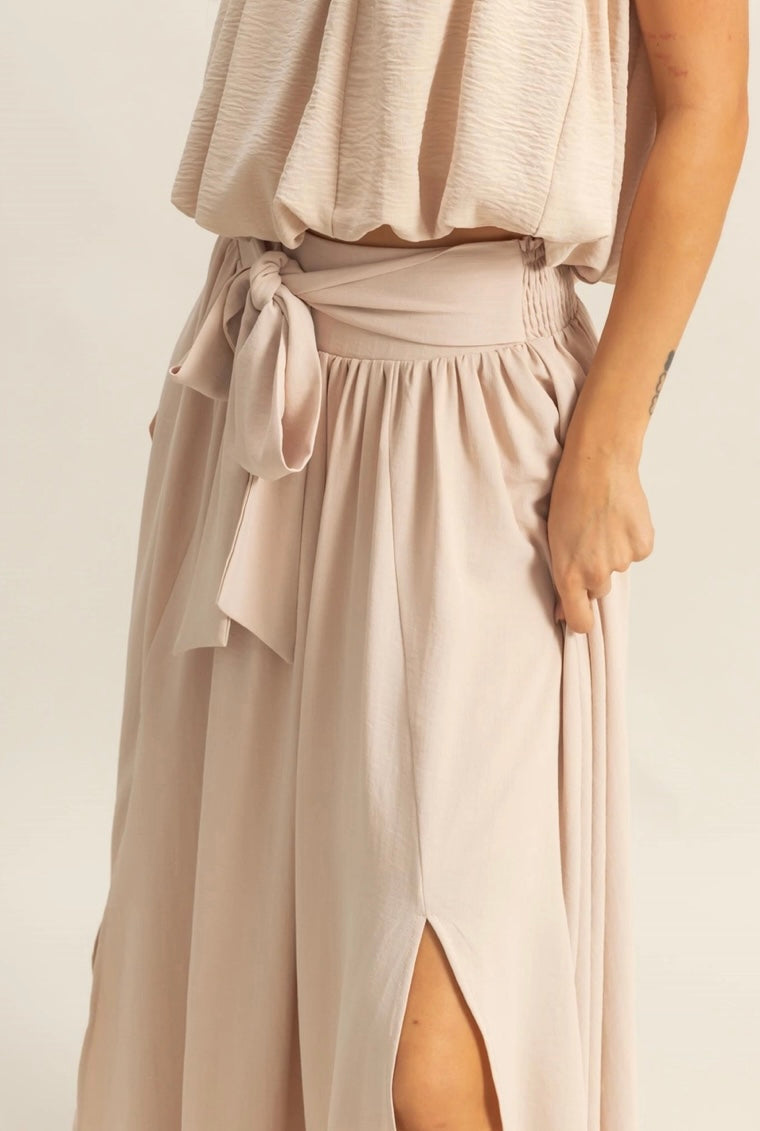 1684 Flowy Skirt