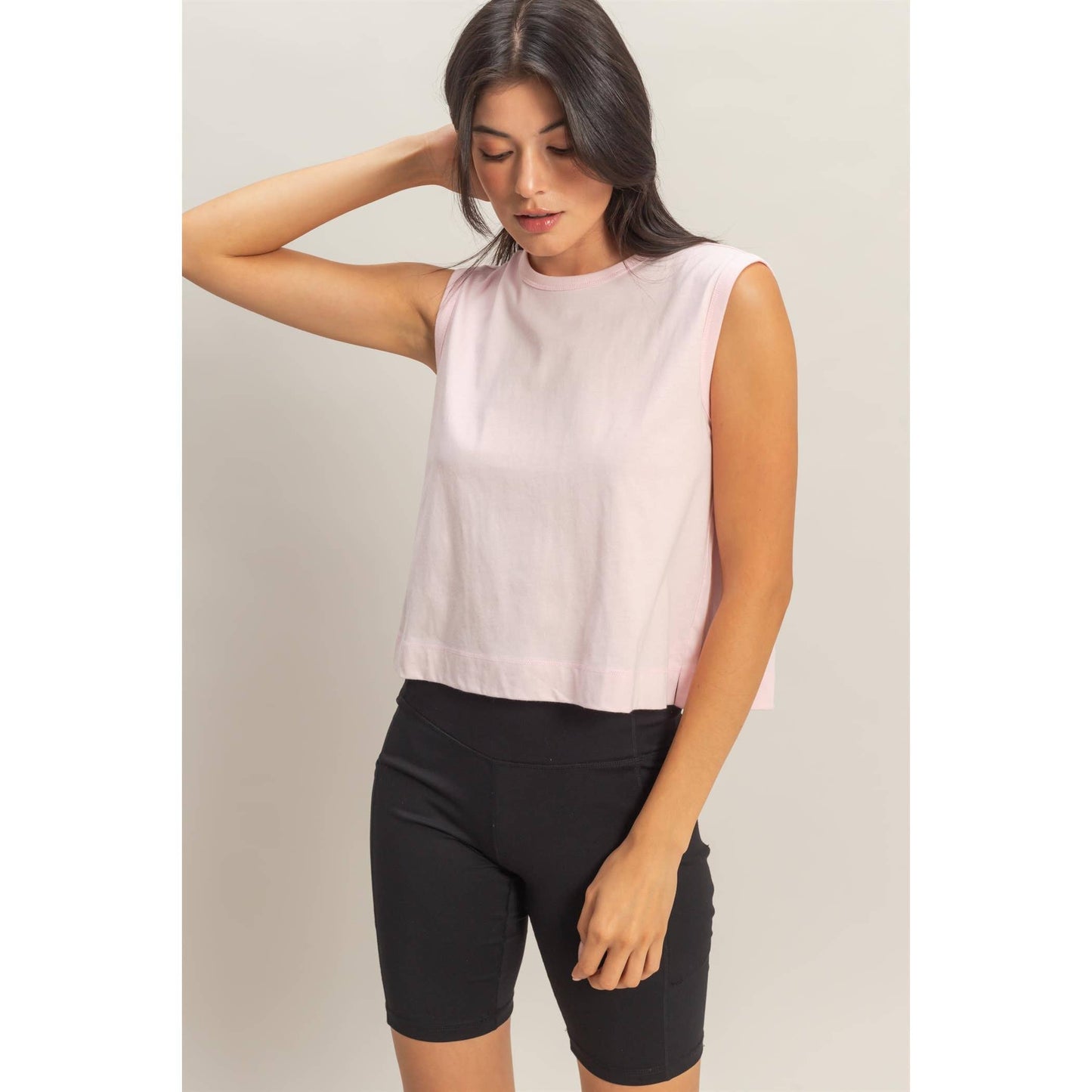 2058 Sleeveless Crew Neck Top With Back Pleats