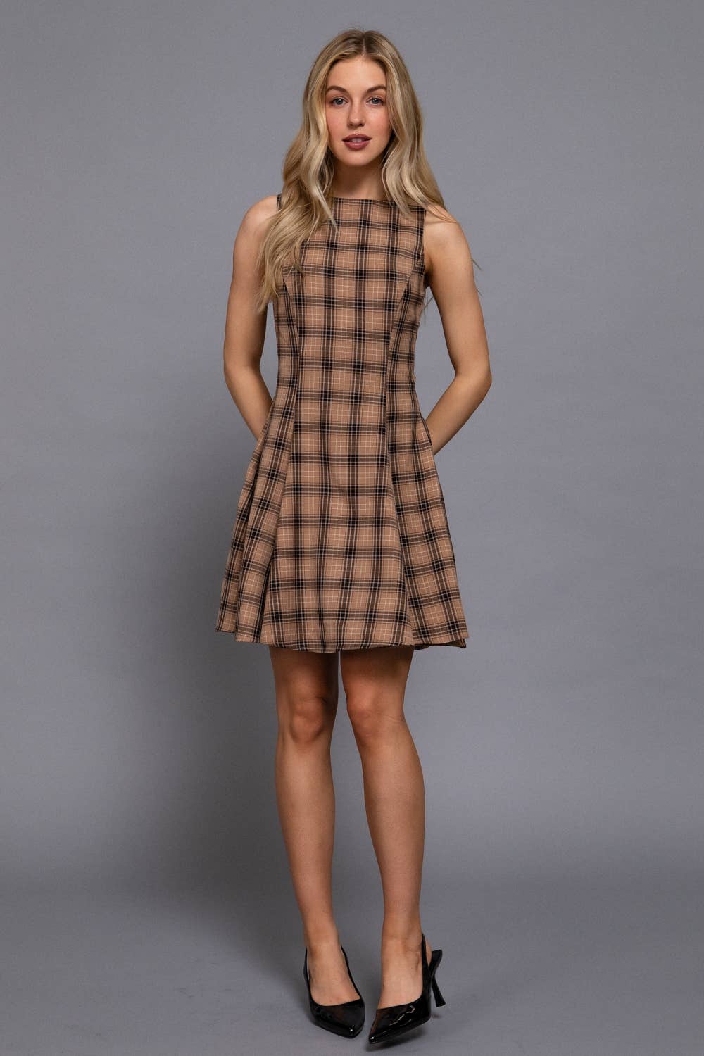 2141 Sleeveless Boat Neck Swing Plaid Woven Mini Dress