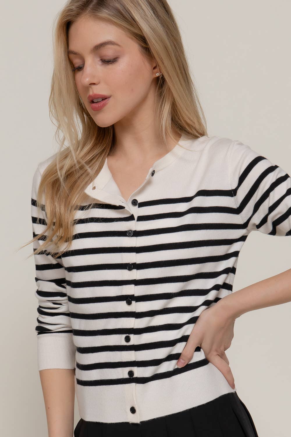 2144 Long Sleeve Crew Neck Stripe Sweater Cardigan