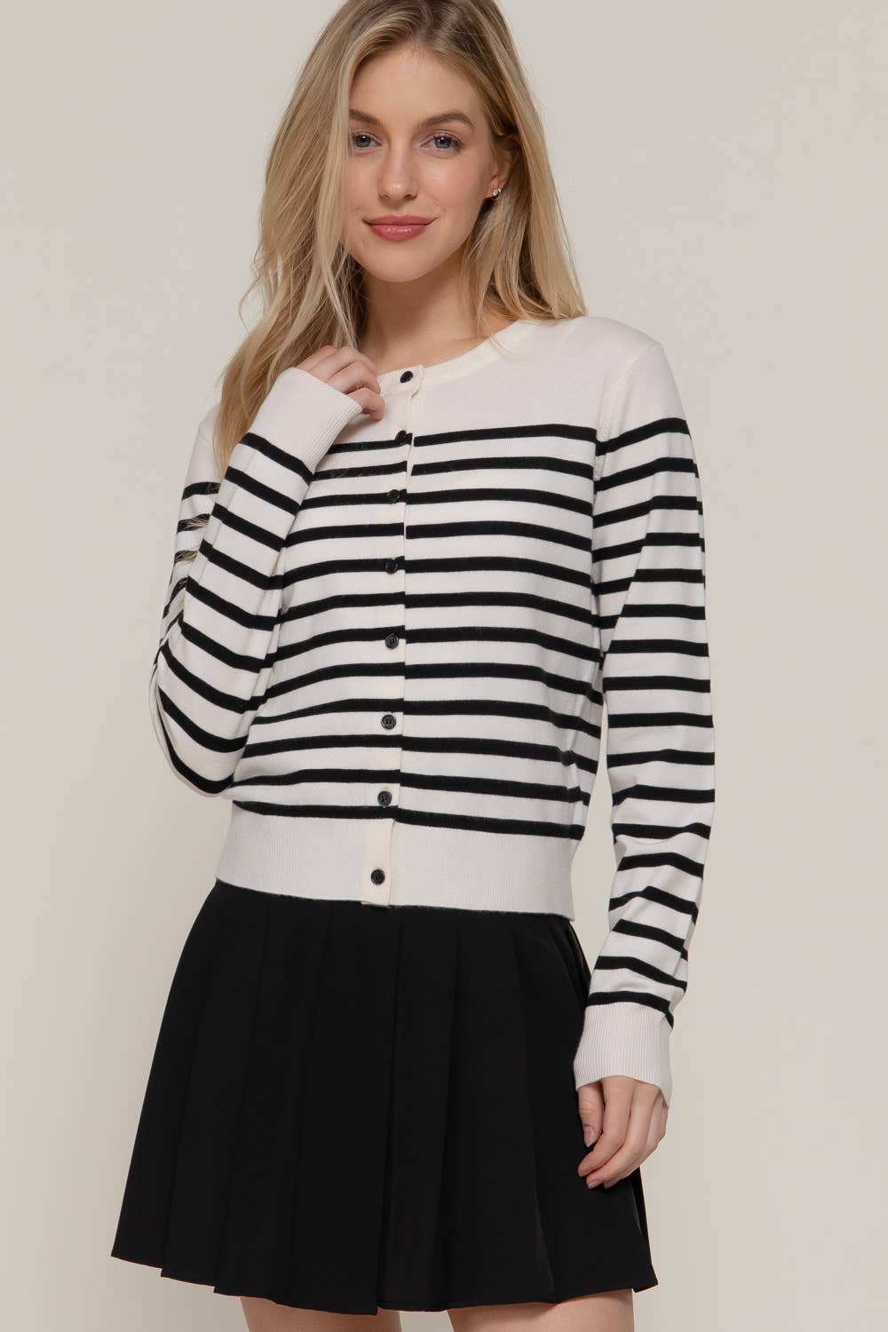 2144 Long Sleeve Crew Neck Stripe Sweater Cardigan