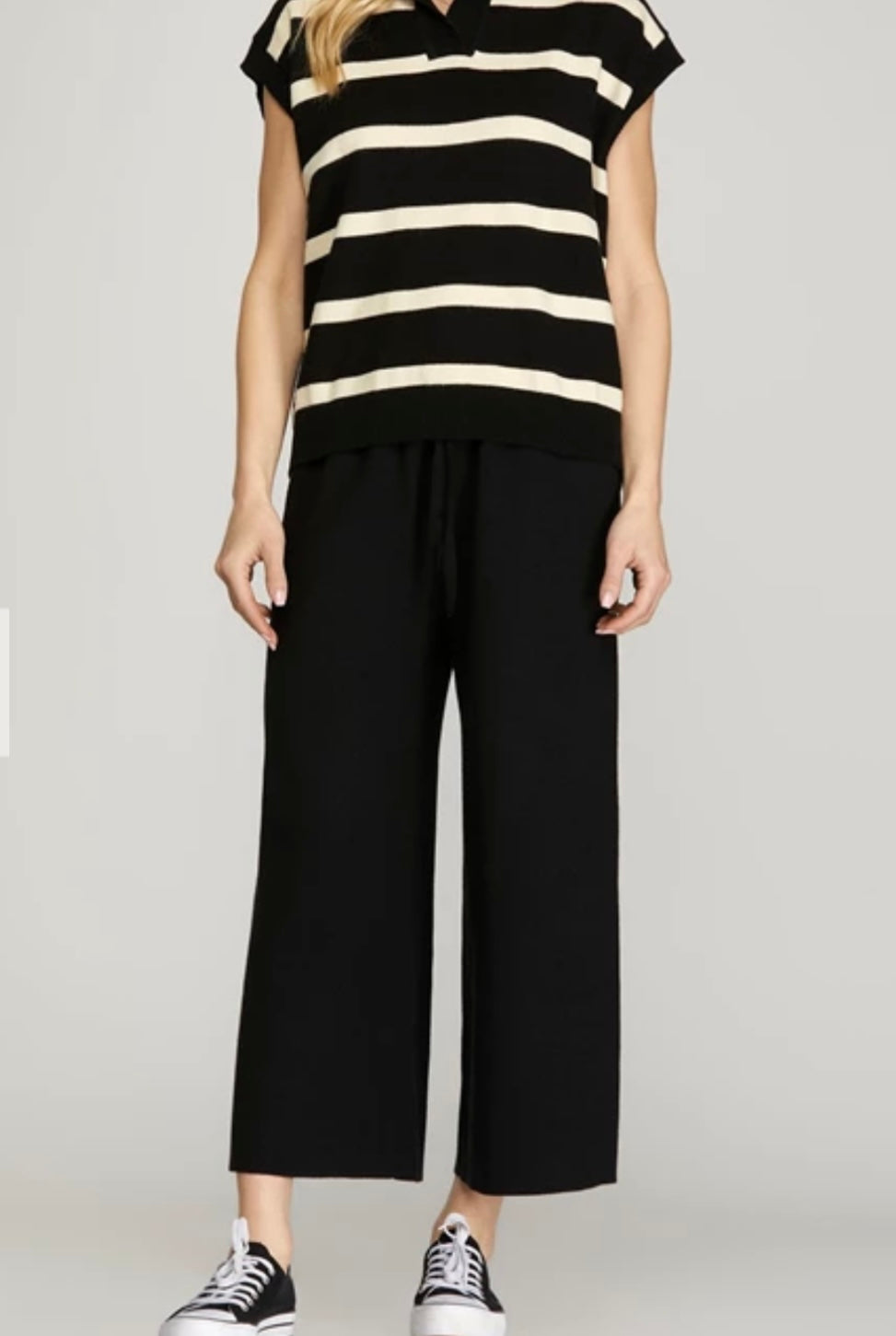 1527 Capri Pants