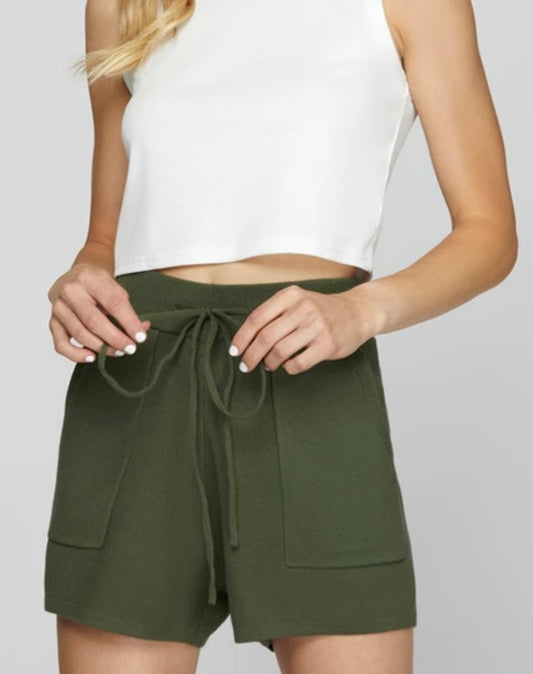 1592 Sweater Shorts