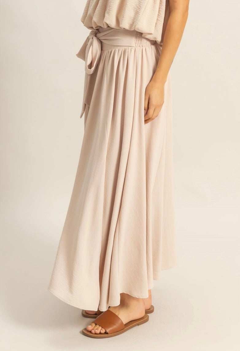 1684 Flowy Skirt