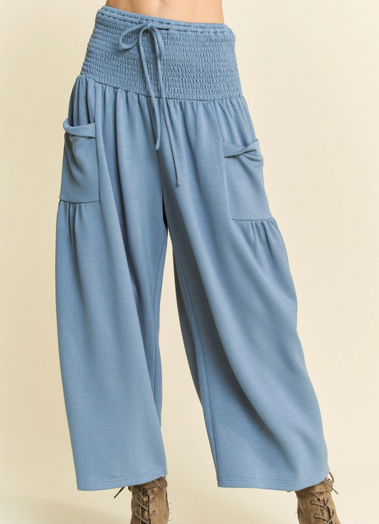 1821 Smocked Pants