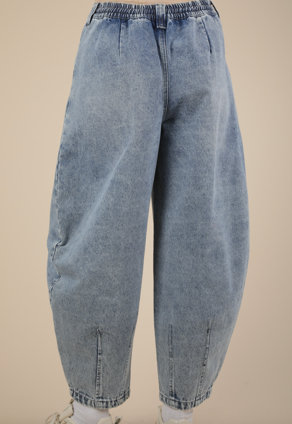 1786 Barrel Jeans