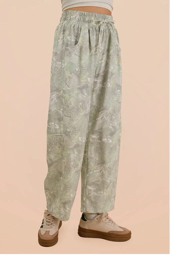 1909 Camo Barrel Pants