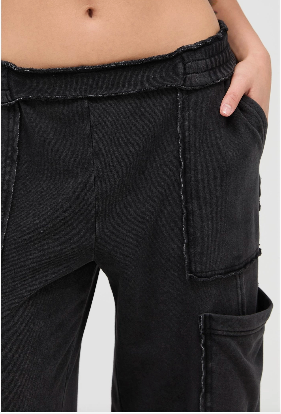 1924 Wide Leg Cargo Pants