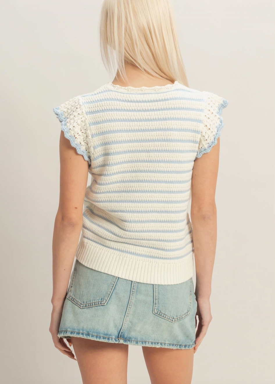 1953 Striped Ruffle Sleeve Top
