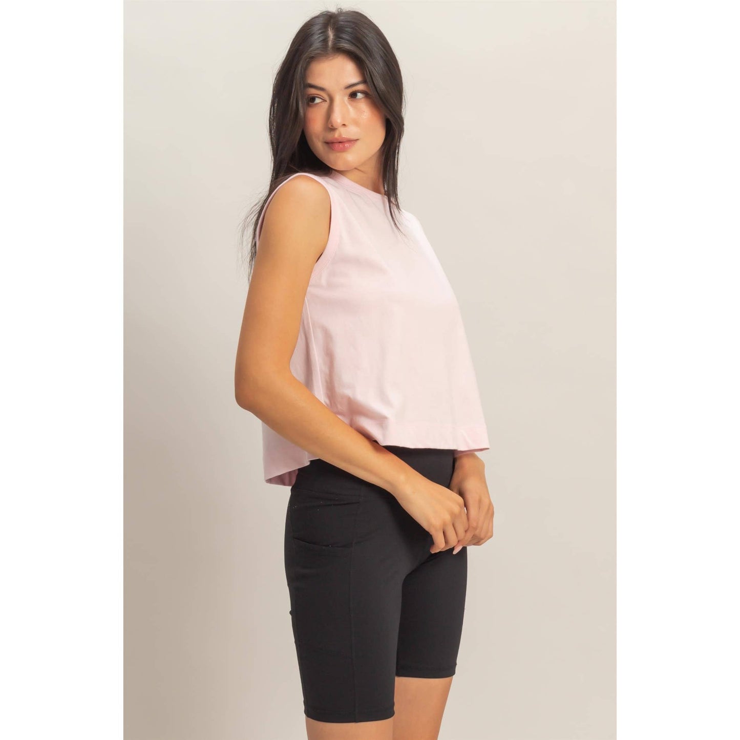 2058 Sleeveless Crew Neck Top With Back Pleats