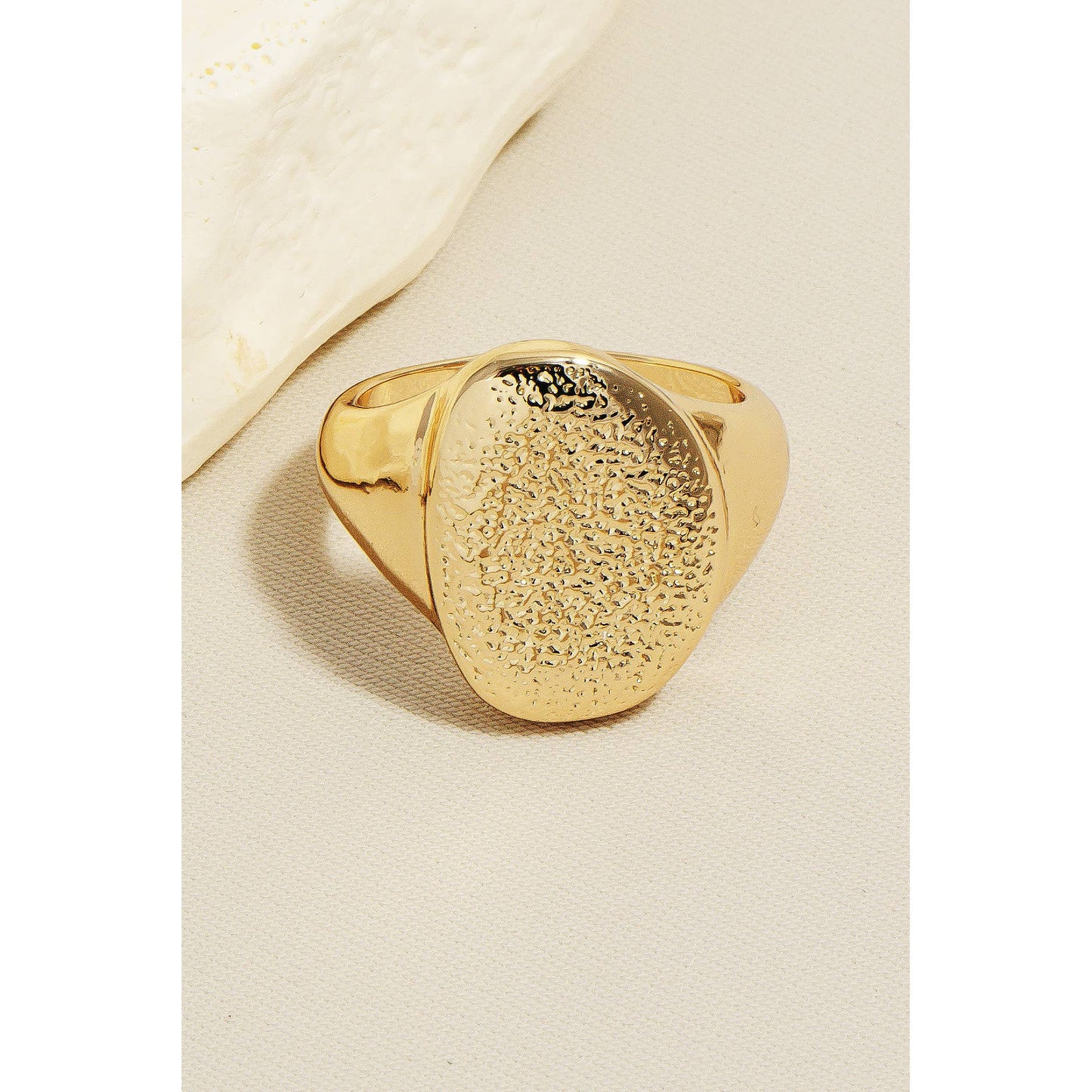 2026 Textured Metallic Signet Band Ring