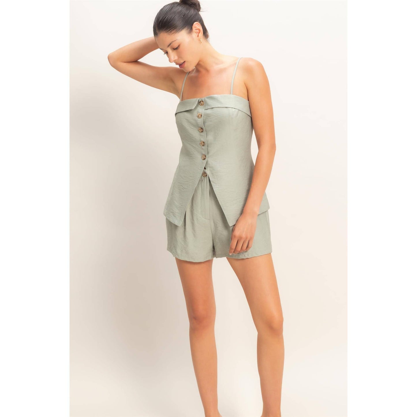 2054 Strap Buttoned Top And Shorts Set