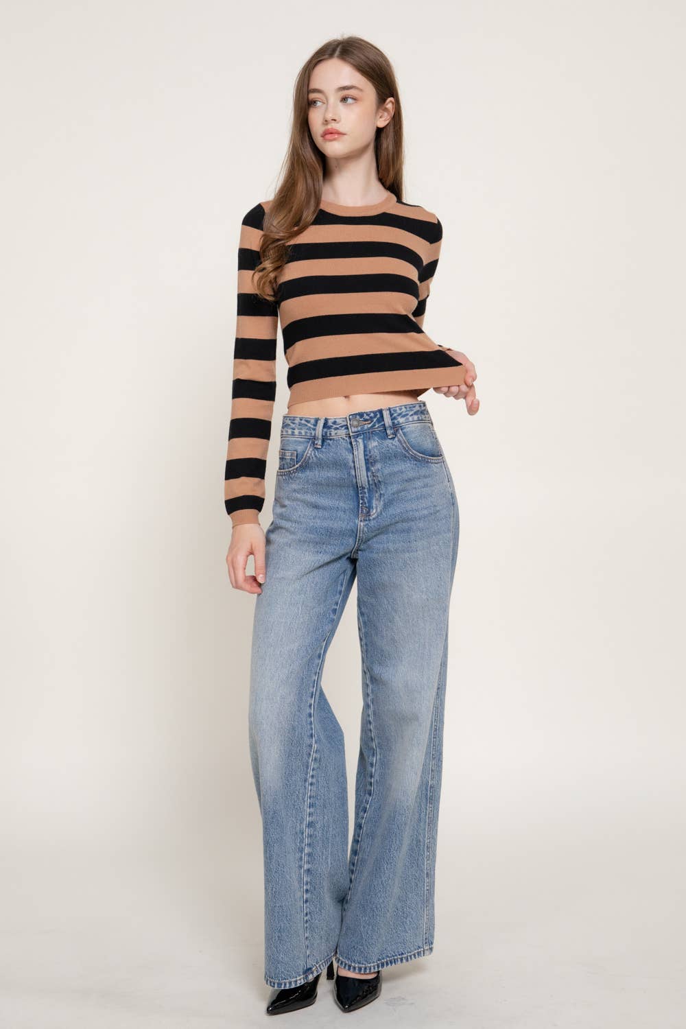2139 Long Sleeve Crew Neck Stripe Fitted Sweater