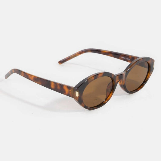 2023 Metallic Accent Oval Tortoise Sunglasses Set
